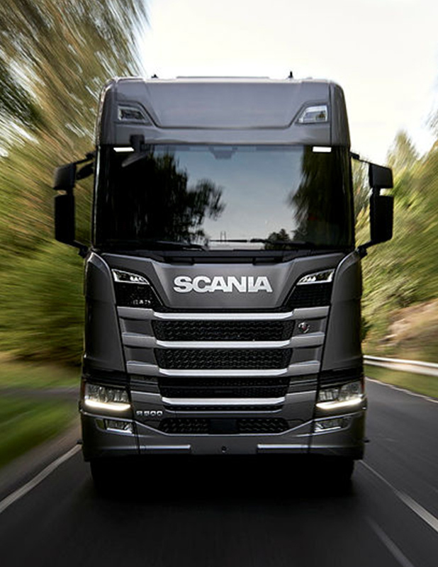 Berner und Scania unterzeichnen Vertrag
